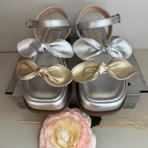 Sandália Plataforma Metalizada com Laço