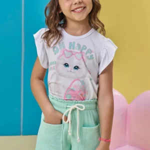 Conjunto de Blusa em Meia Malha e Shorts em Malha Waffle